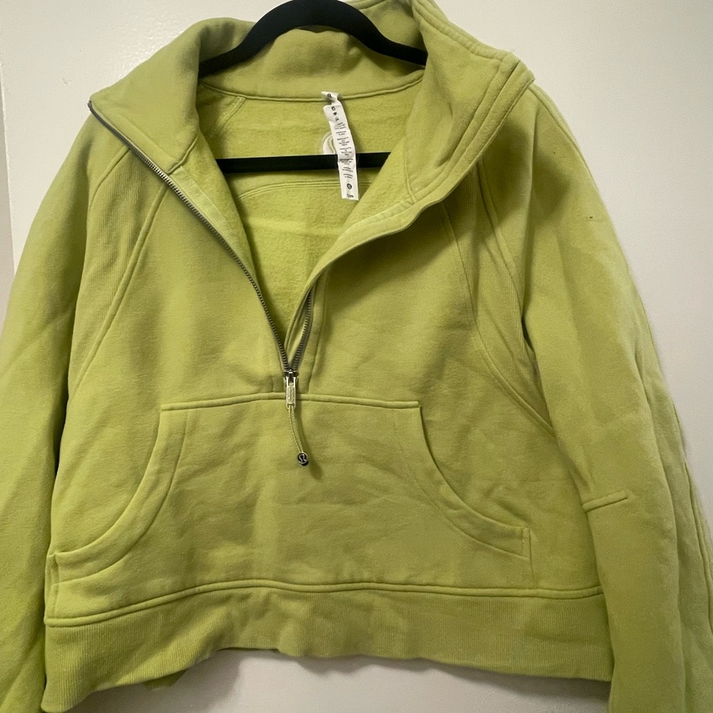 Lululemon scuba oversized cropped funnel neck